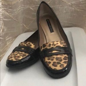 Bandolino black patten with animal print flats